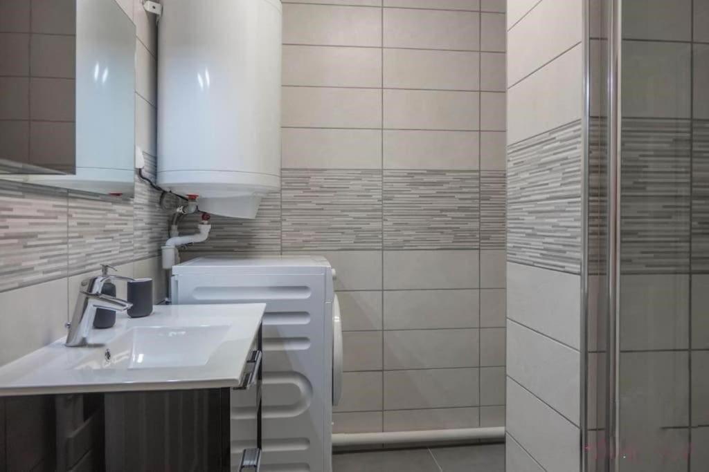 Le Square Des Sapins Apartment Orleans Ngoại thất bức ảnh